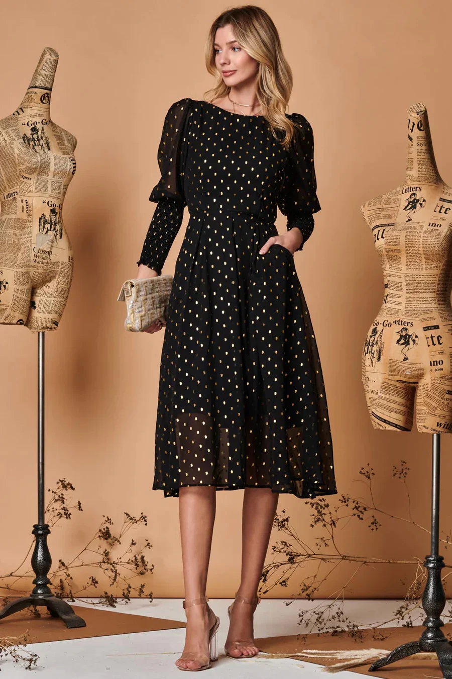 METALLIC CHIFFON PUFF SLEEVE MIDI DRESS (BLACK) CURVE - Image 5