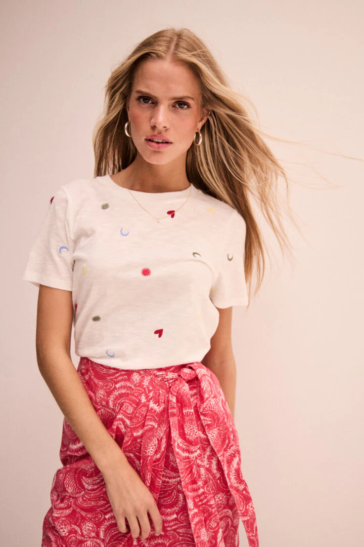 Mindy T-Shirt (Cloud Dancer) - Image 3