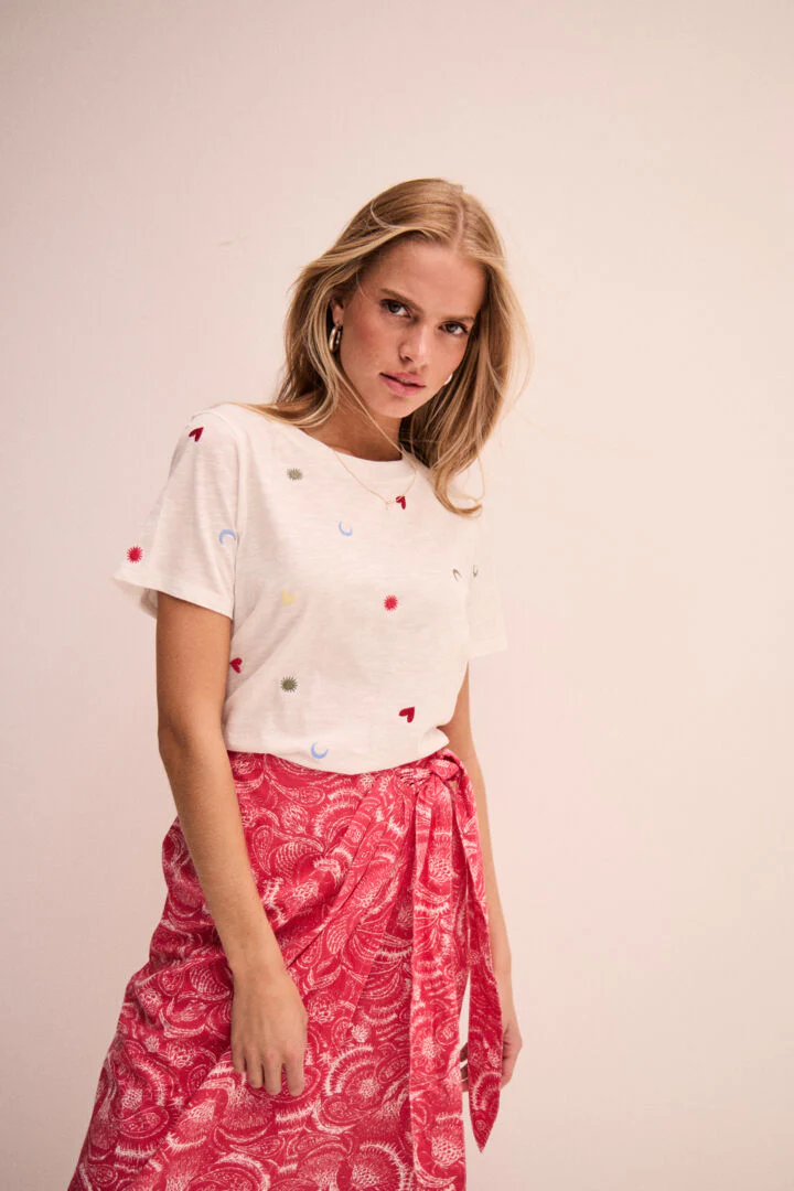 Mindy T-Shirt (Cloud Dancer) - Image 4
