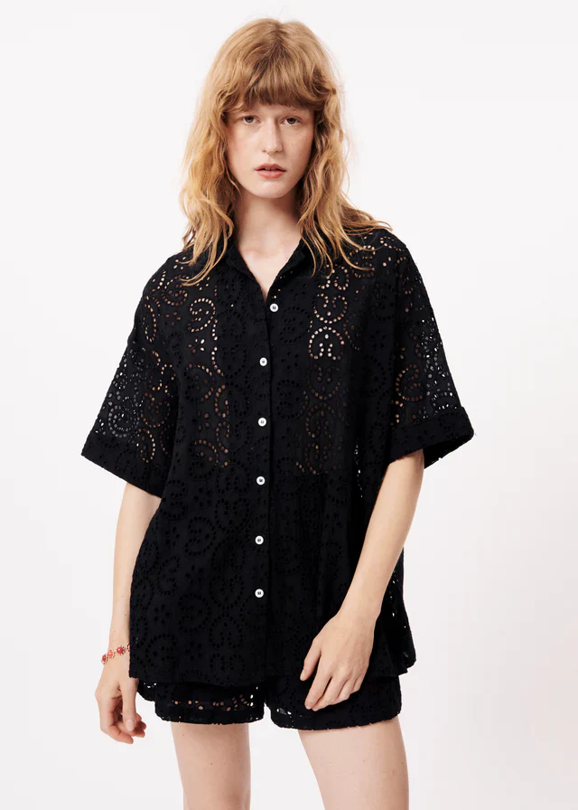 NATASHA SHORT SLEEVE SHIRT (BLACK) - Image 2