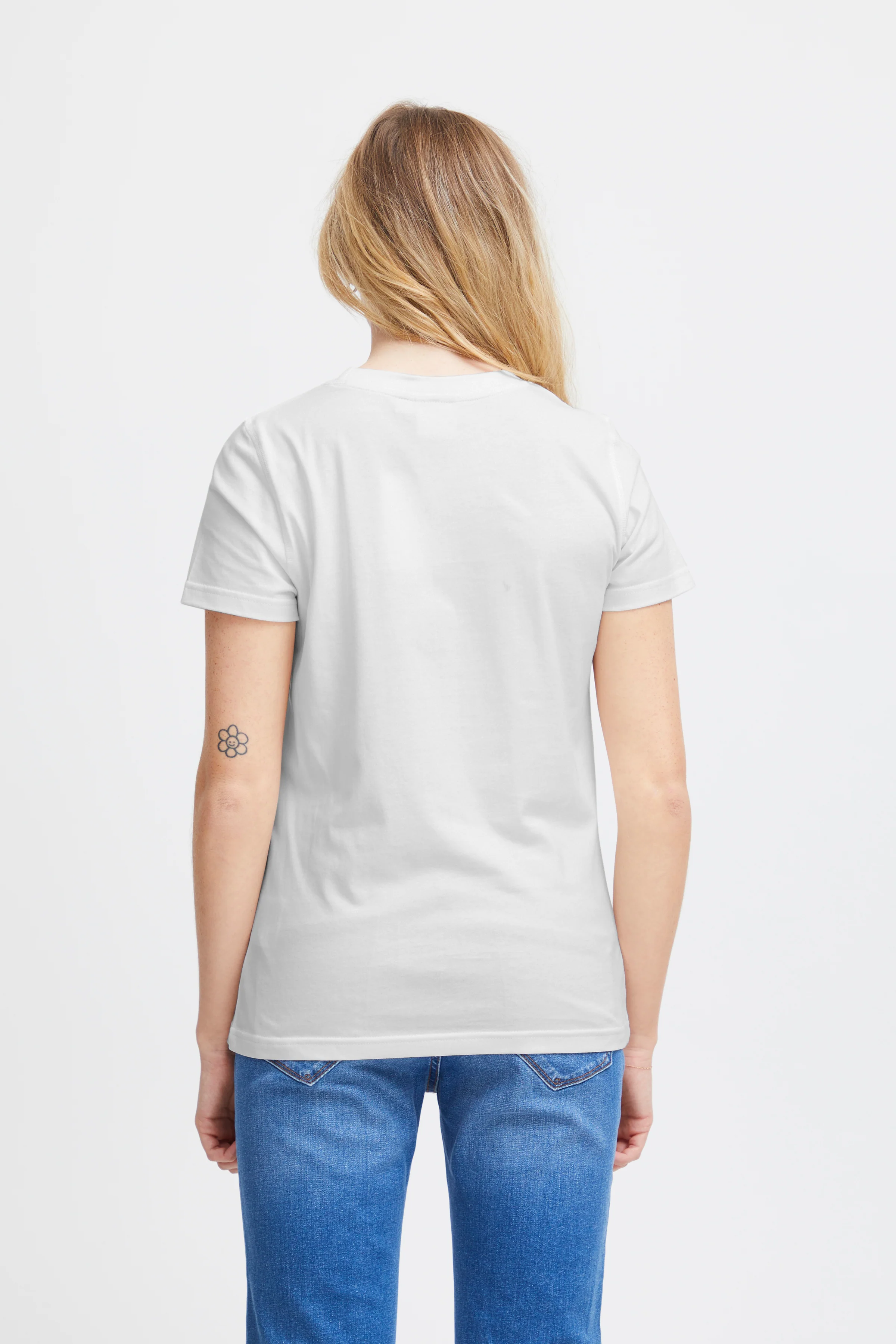 NEILA T-SHIRT (CLOUD DANCER) - Image 6
