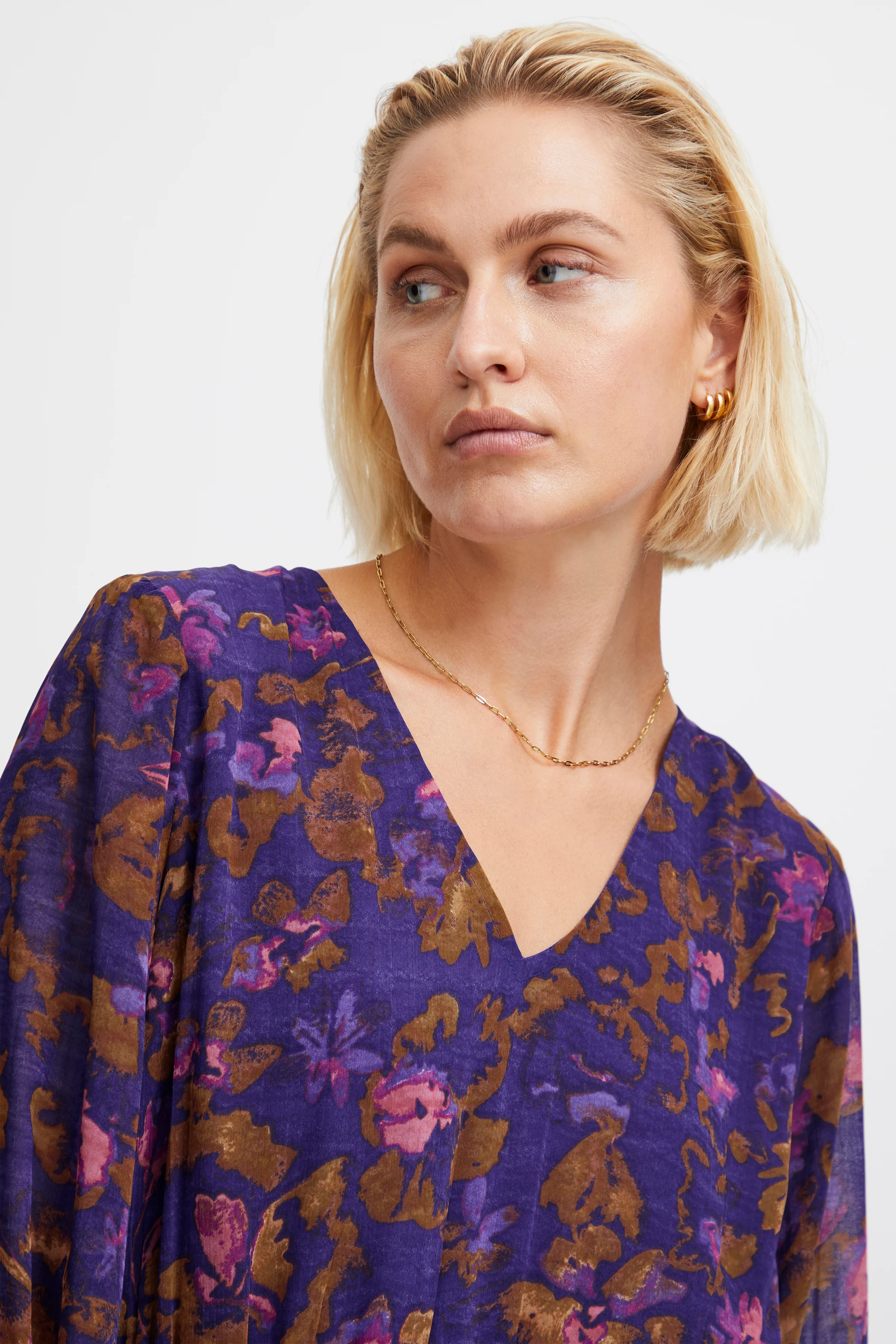 NILLY DRESS (PURPLE MULTI FLOWER) - Image 4