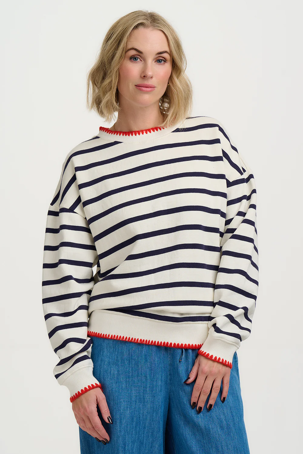 Noah Sweatshirt (Off White/Navy) - Image 2