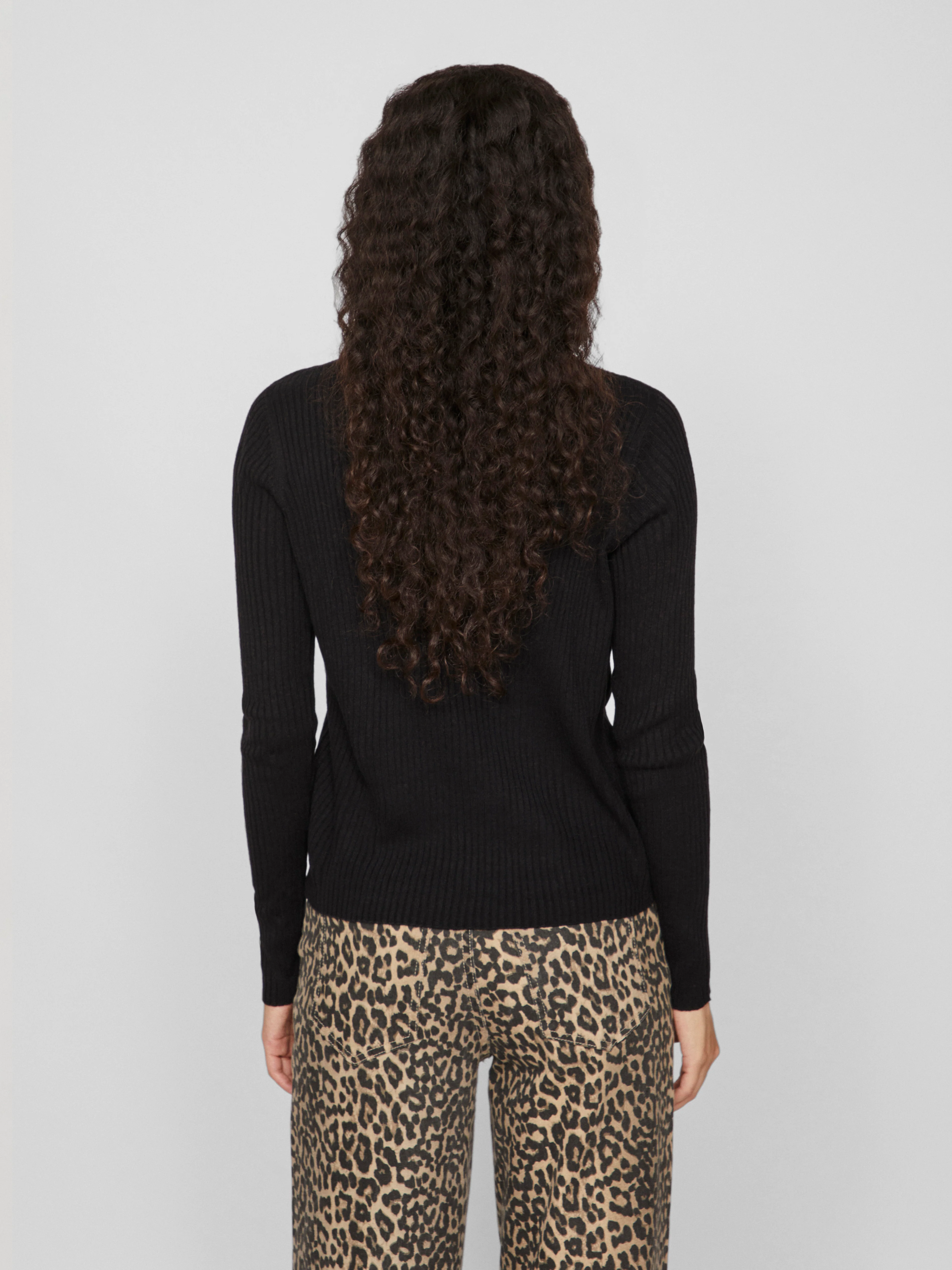 Olina O-Neck Knit Top (Black Beauty) - Image 5