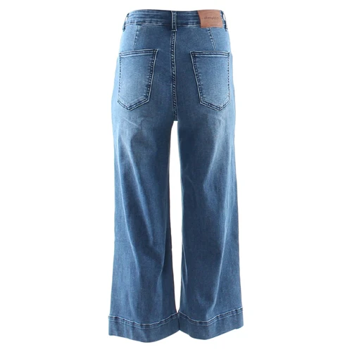 Poppy Crop Flare Jeans (Light Denim) - Image 4