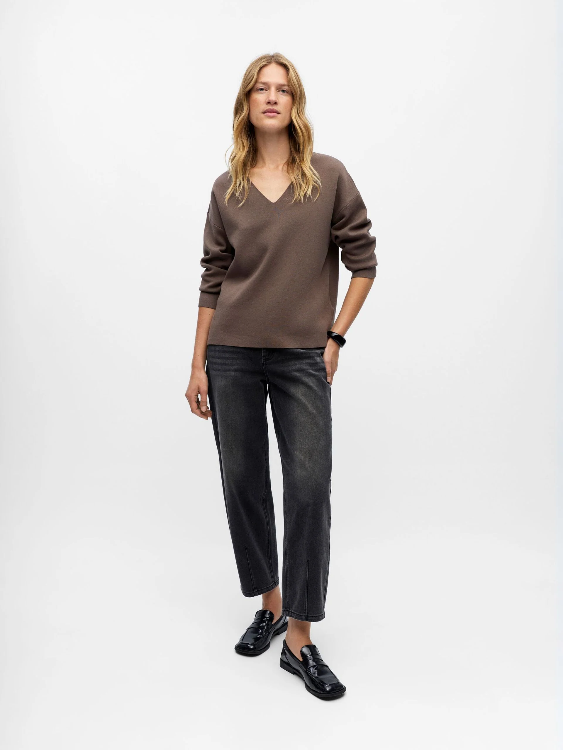Rayna V-Neck Jumper (Morel) - Image 2