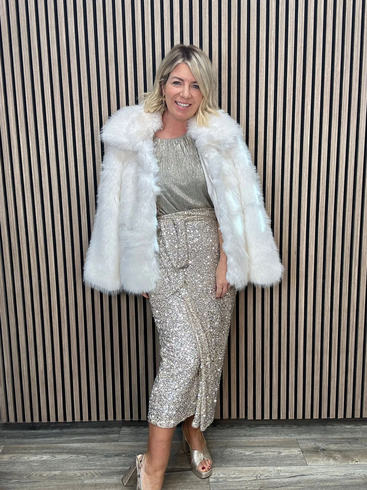 Rosie Faux Fur Jacket (Birch) - Image 2
