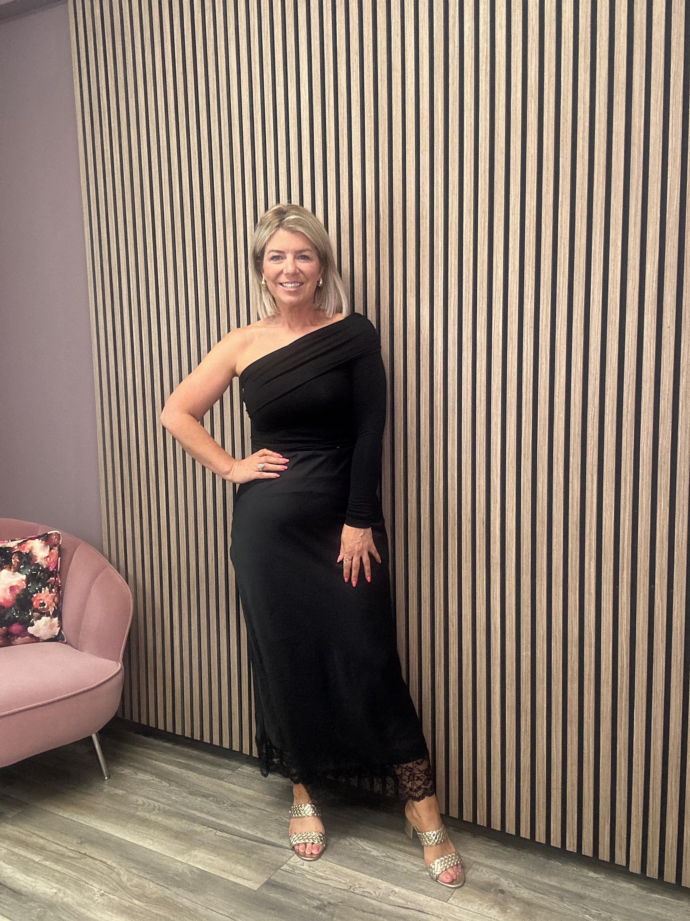 Sadie Off Shoulder Top (Black) - Image 8
