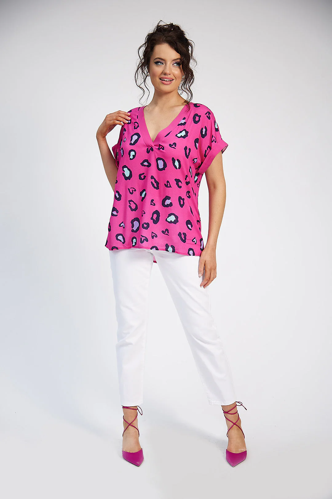 Saoirse V-Neck Top (Pink Print) - Image 3
