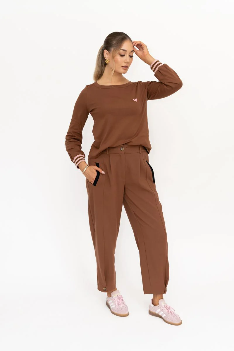 Selene Barrel Leg Trousers (Brown) - Image 5