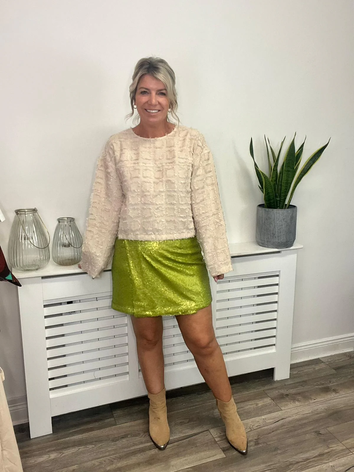SHANE SEQUIN MINI SKIRT (OLIVE) - Image 2