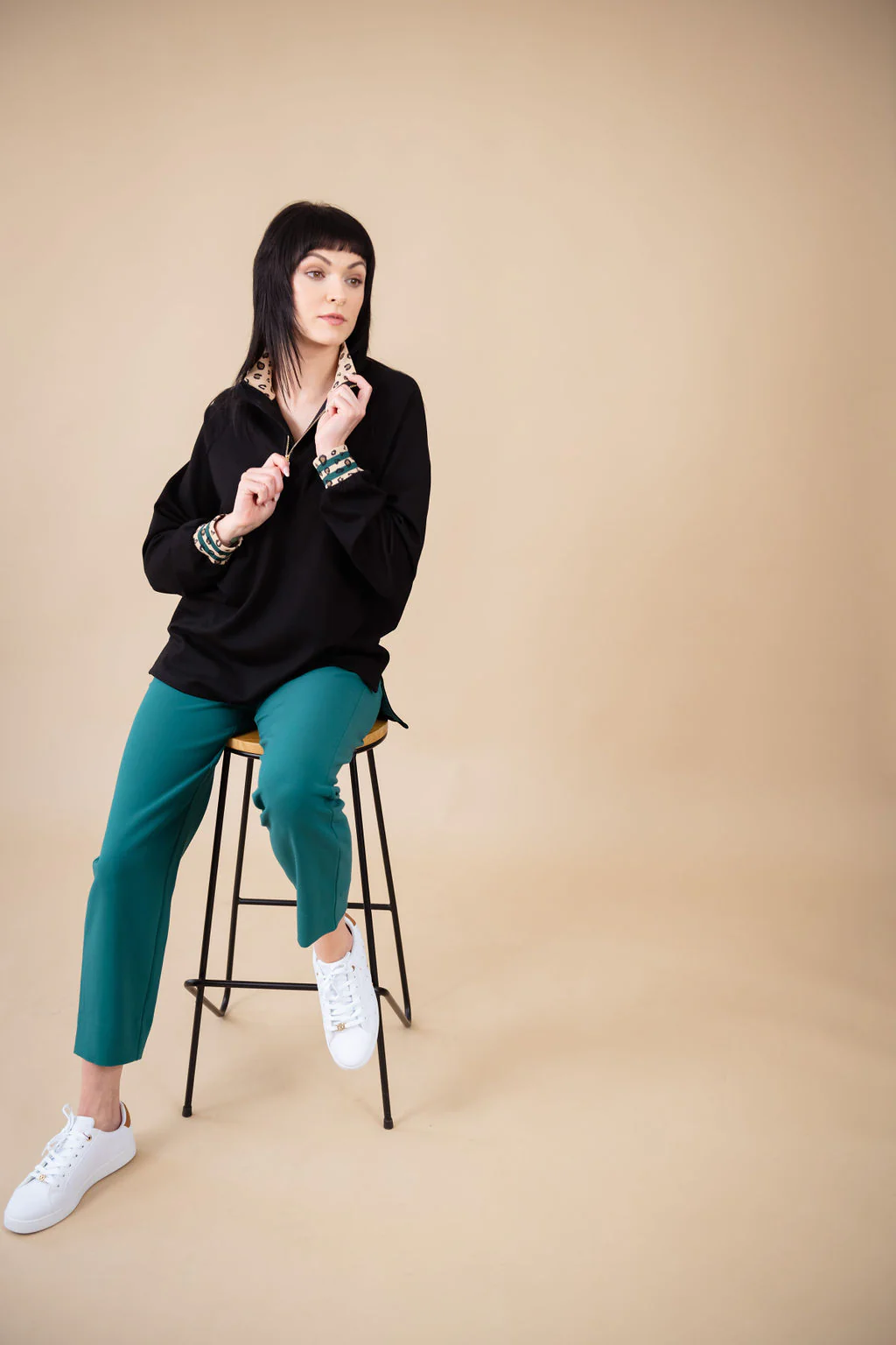 Siobhán Sweater (Black) - Image 4