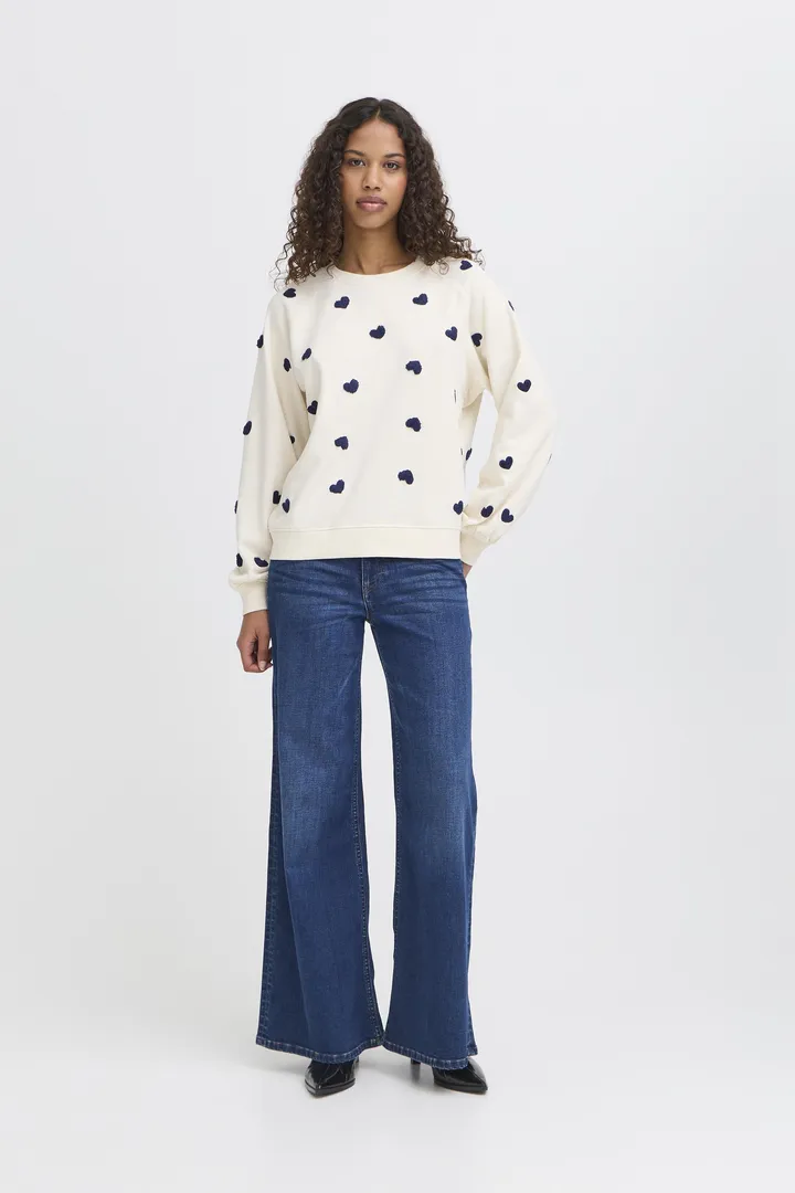 Sura Sweatshirt (Cream/Patriot Blue) - Image 2