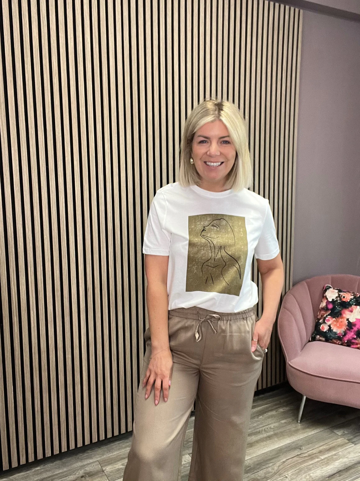 Sybil Line O-Neck T-Shirt (Snow White/Khaki)