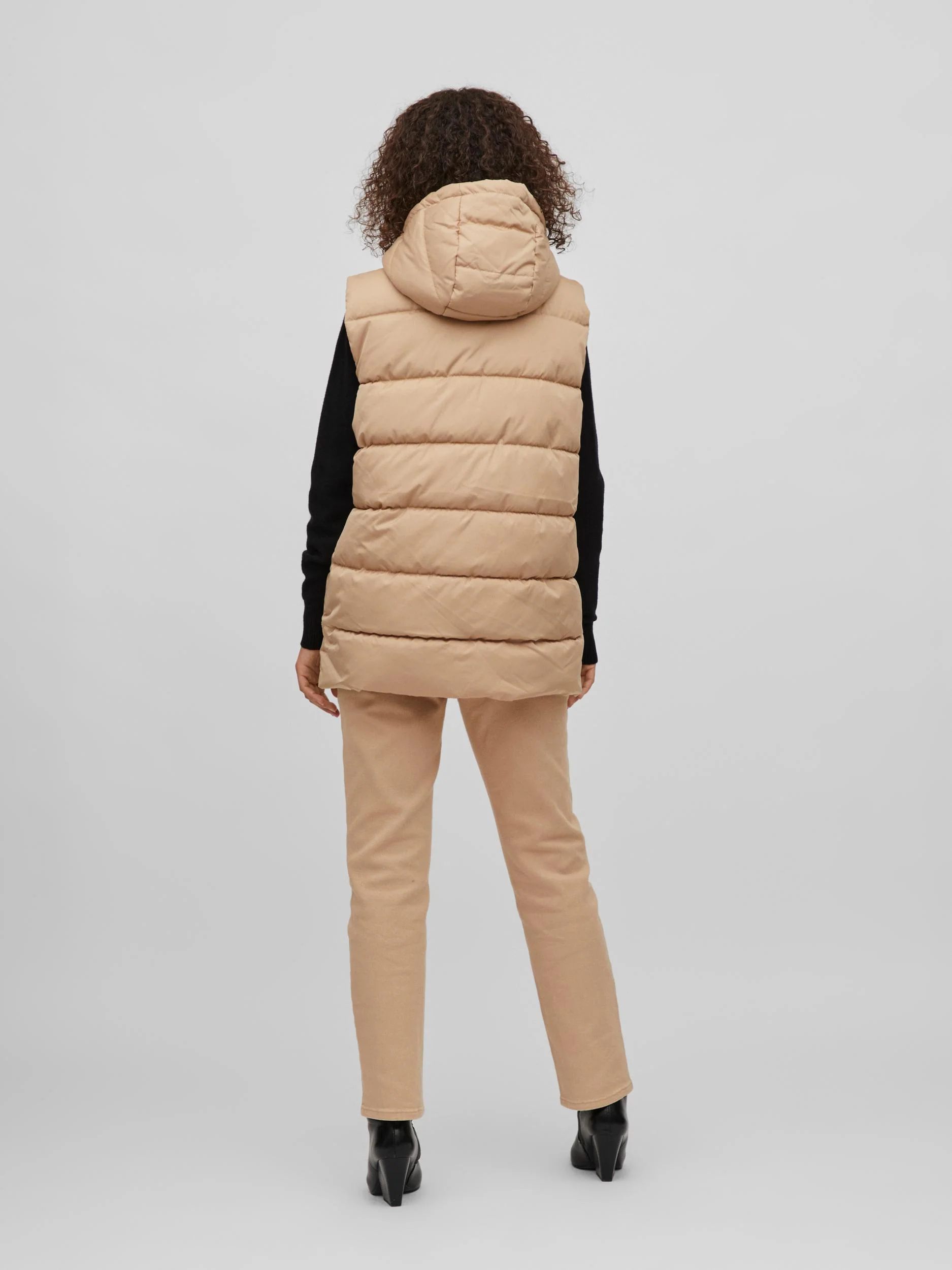 TATE SLEEVELESS GILET (BEIGE) - Image 6