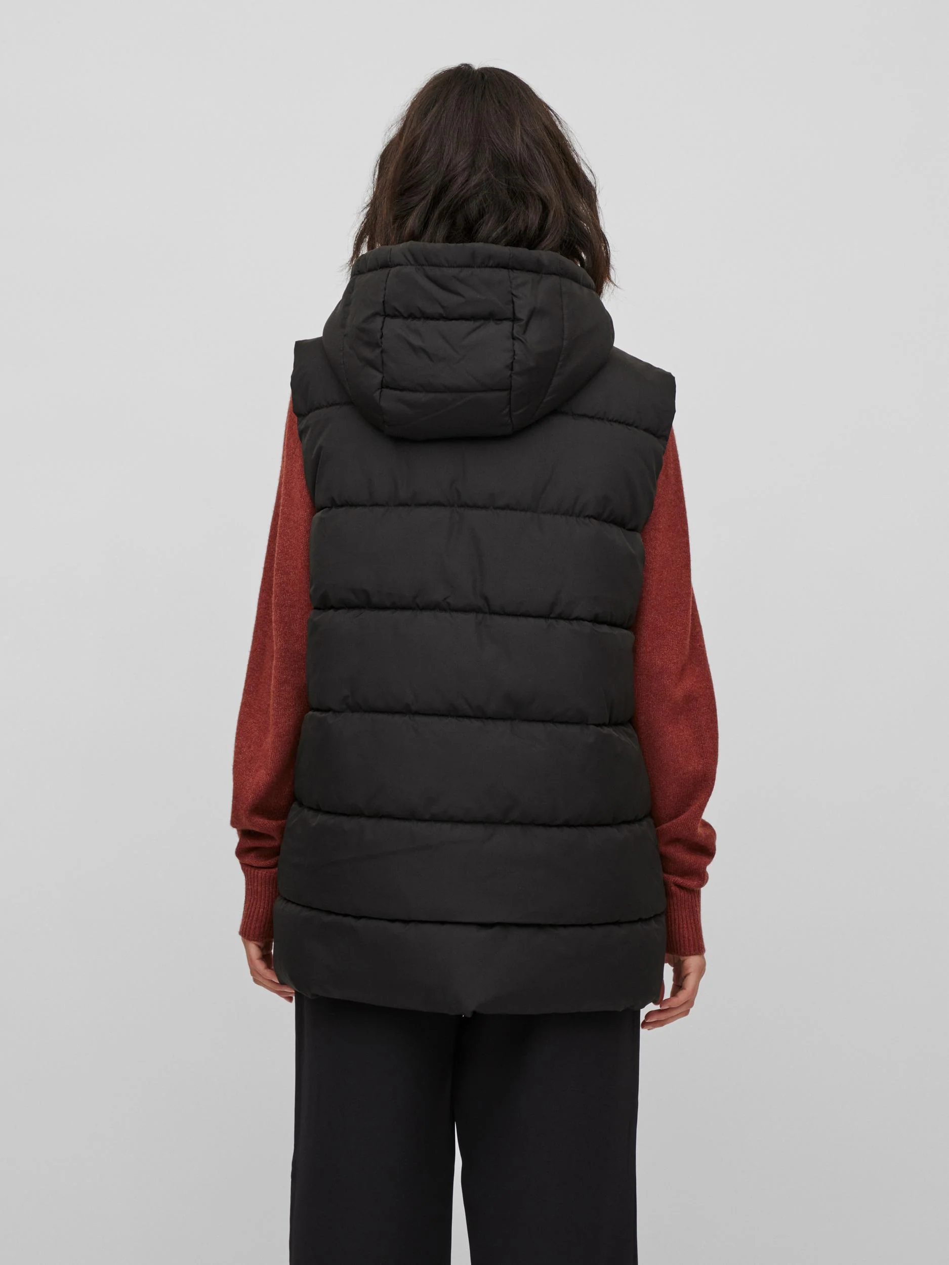 TATE SLEEVELESS GILET (BLACK) - Image 5
