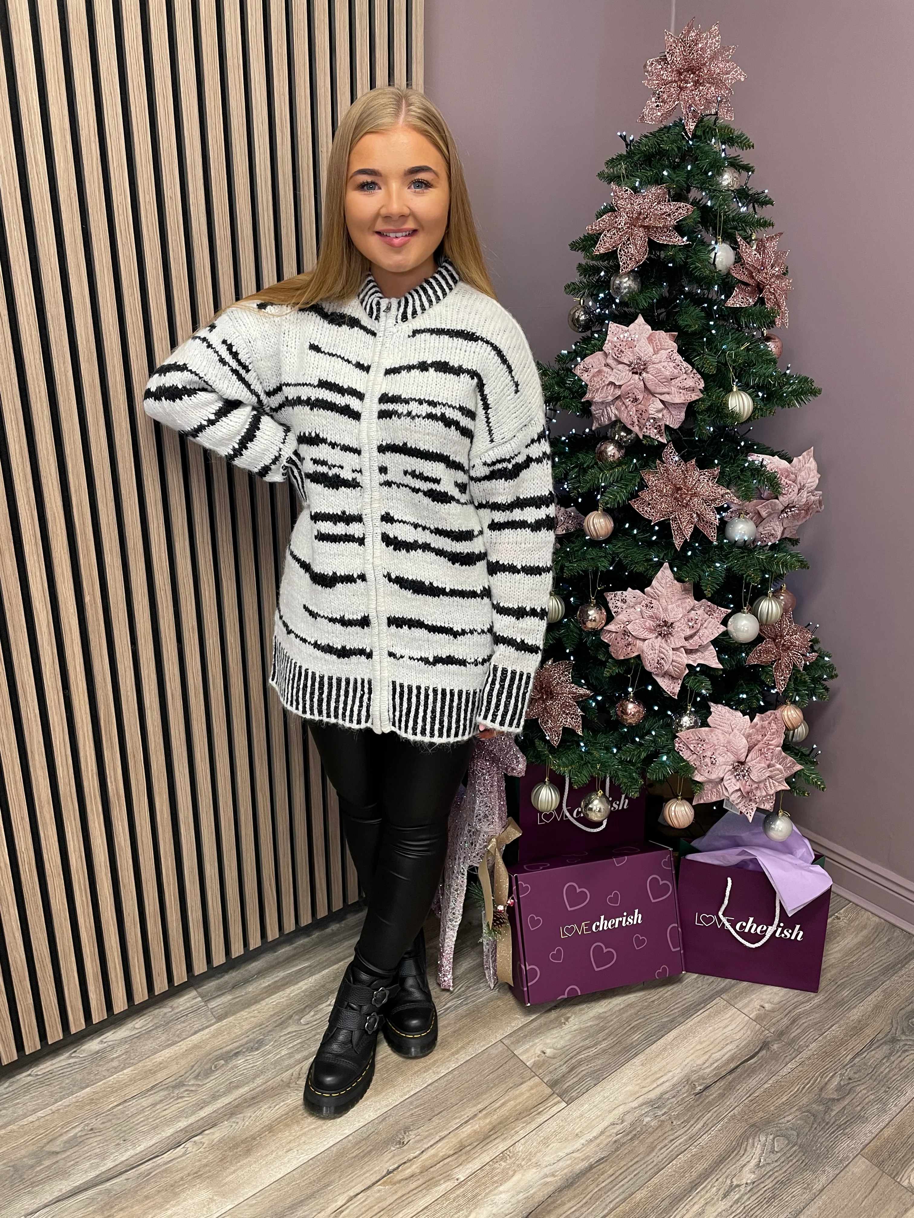 Tessa Knit Cardigan (Black/White) - Image 2