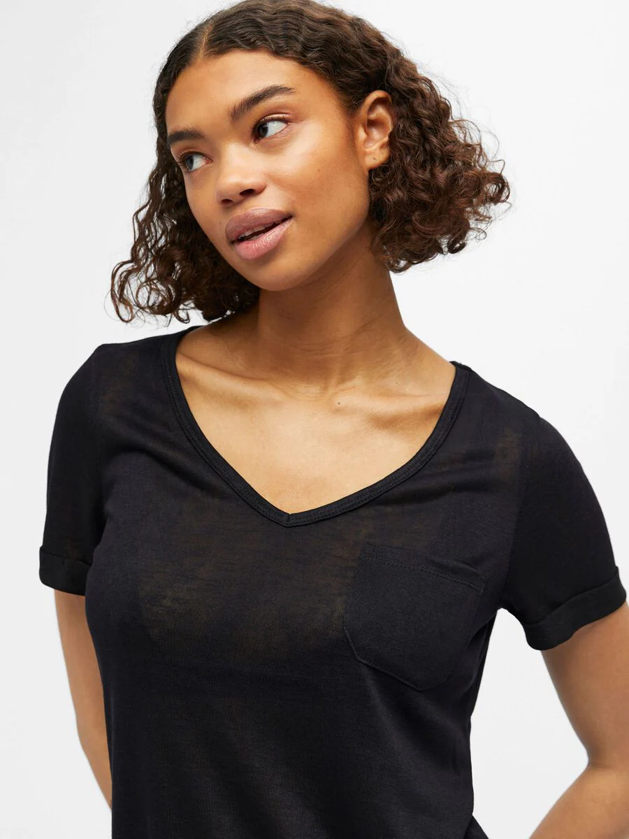 TESSI V NECK T-SHIRT (BLACK) - Image 3