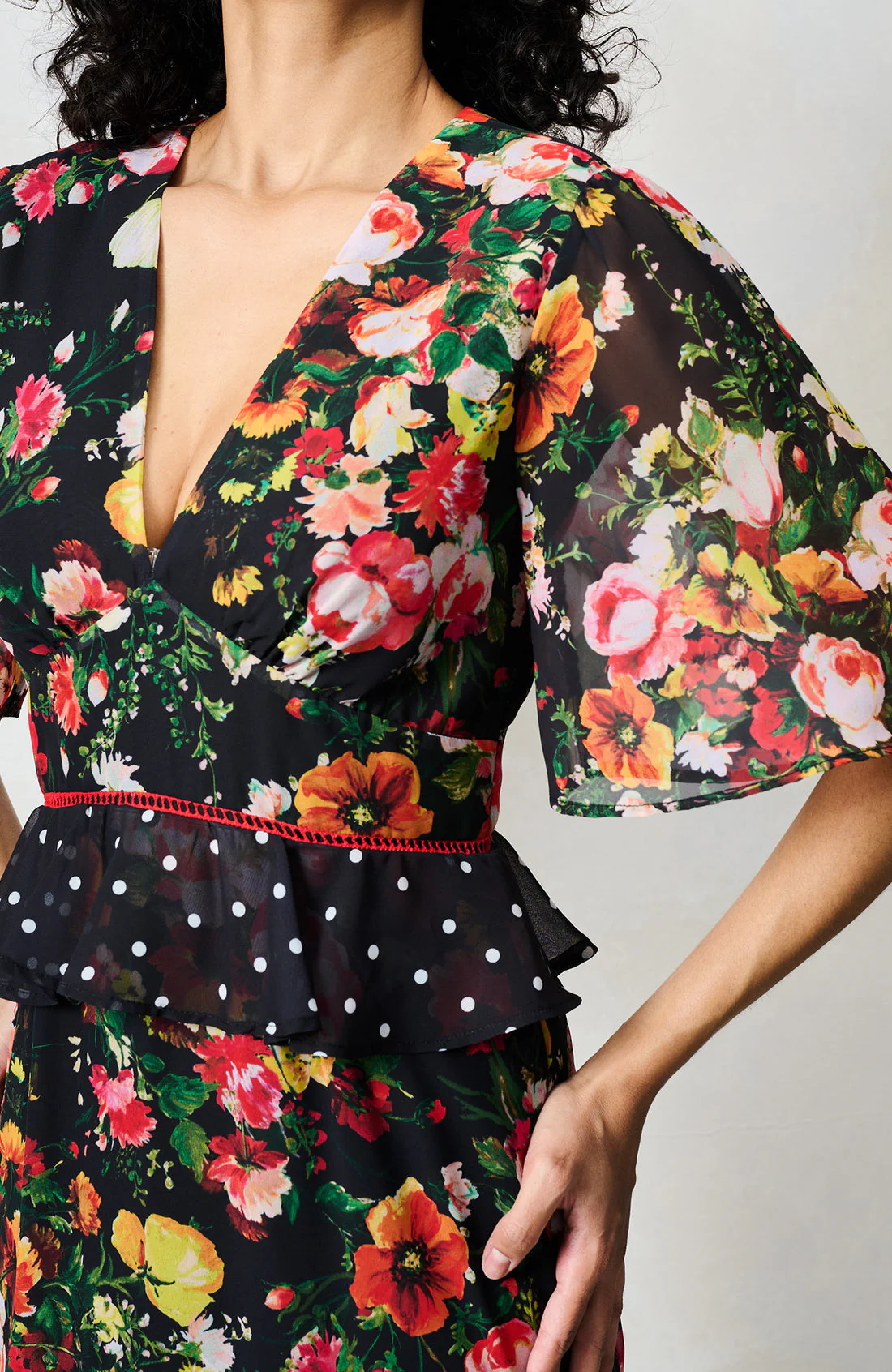 The Aida Midi Dress (Black Multi) - Image 4