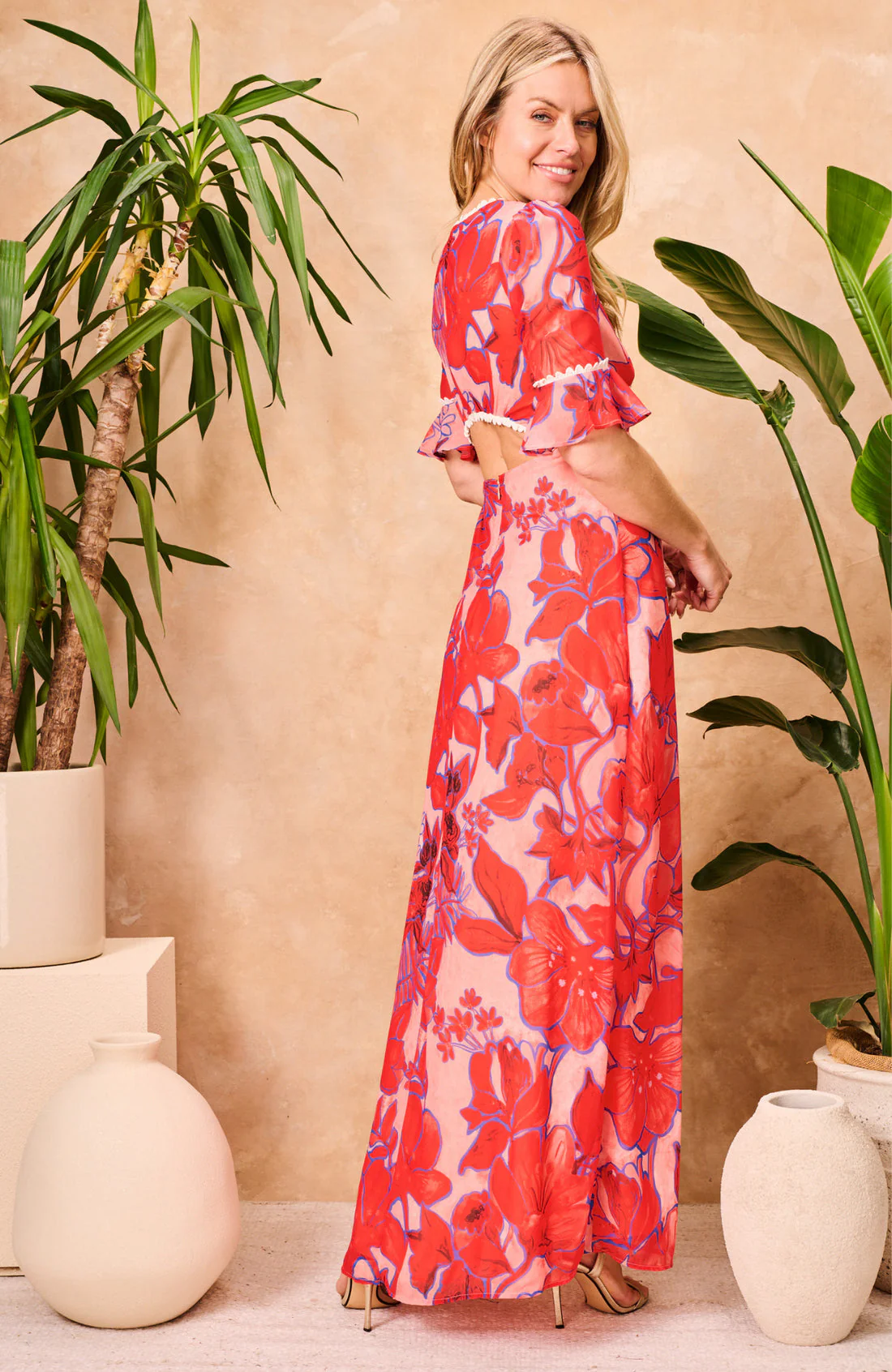 The Amaya Frill Sleeve Open Back Maxi Dress (Red) - Image 3