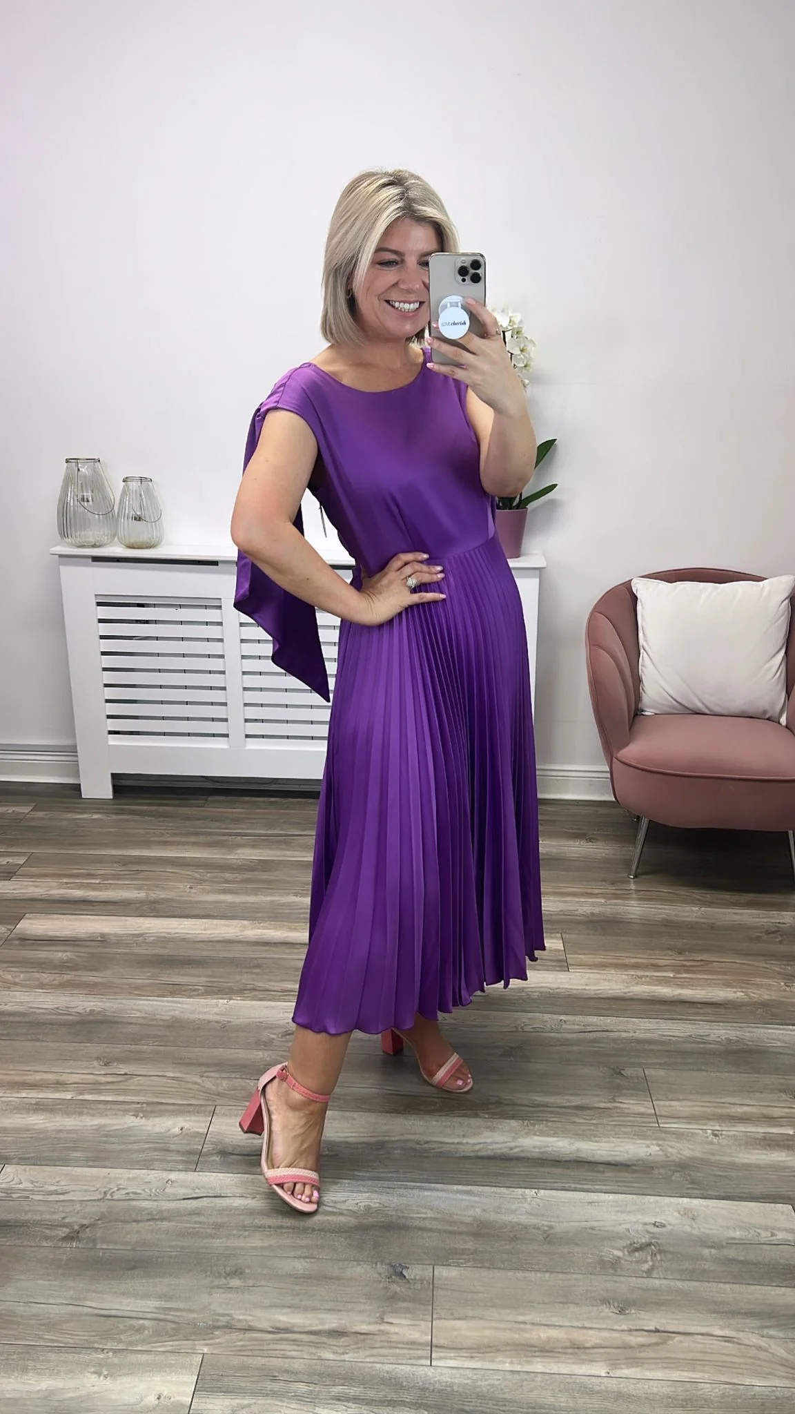 THE HEATHER CAPE DRESS (PURPLE) - Image 2