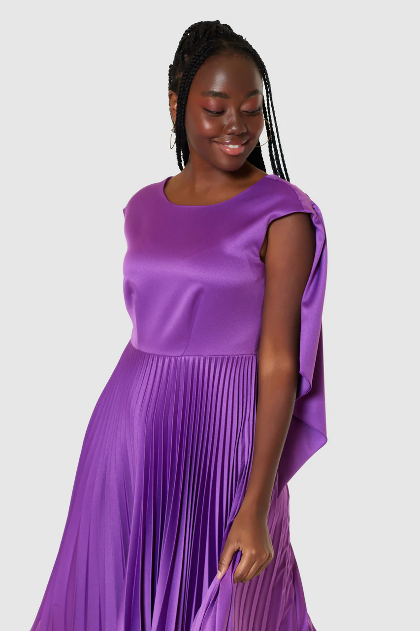 THE HEATHER CAPE DRESS (PURPLE) - Image 3