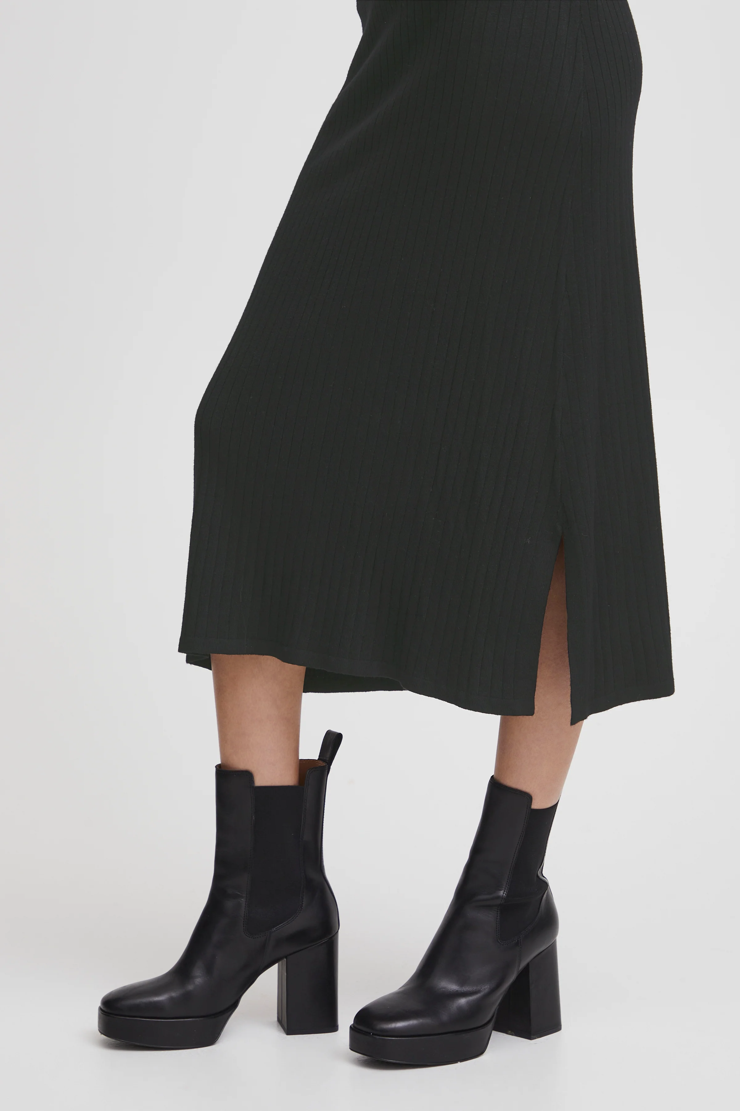 VERA MIDI SKIRT (BLACK) - Image 3