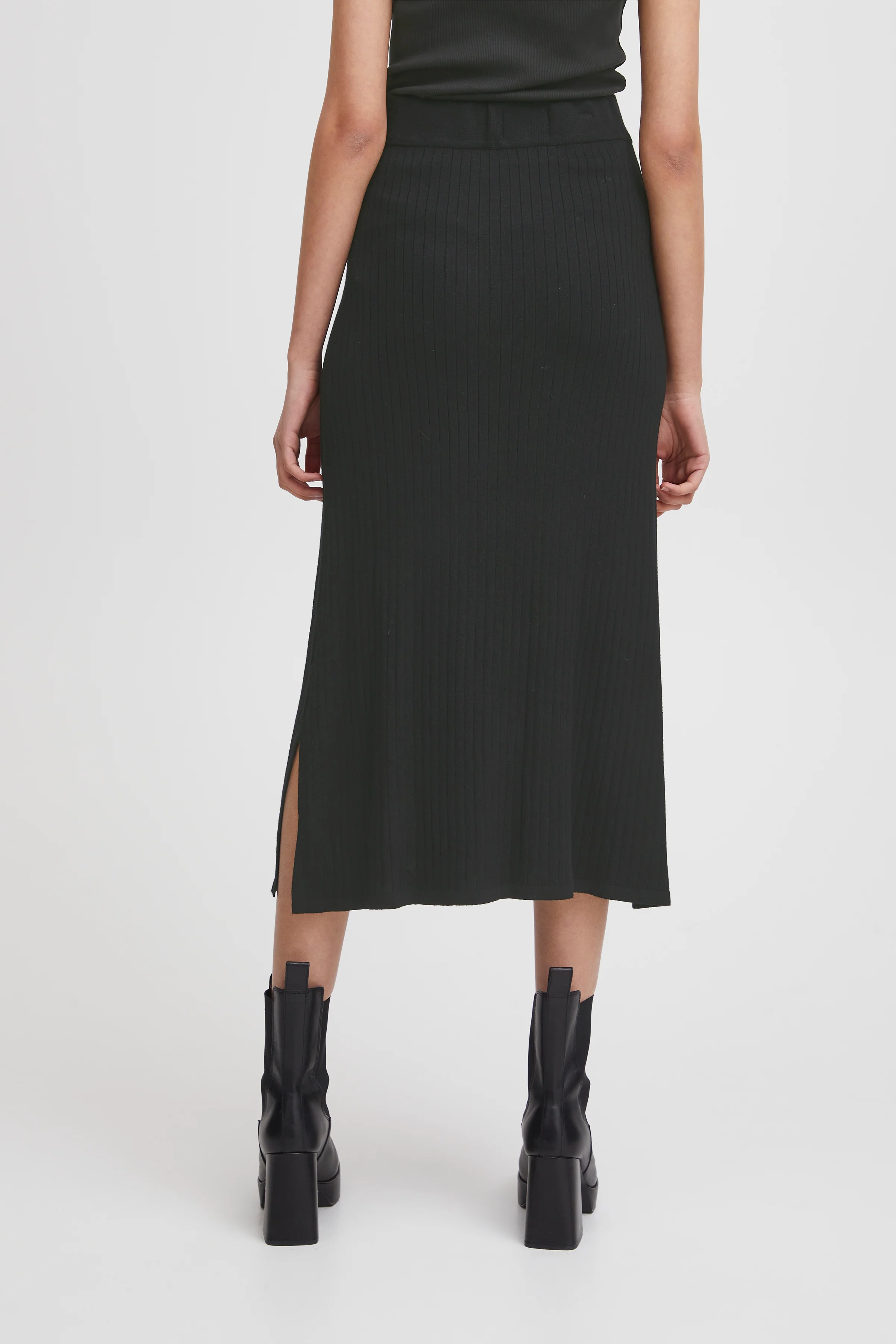 VERA MIDI SKIRT (BLACK) - Image 4