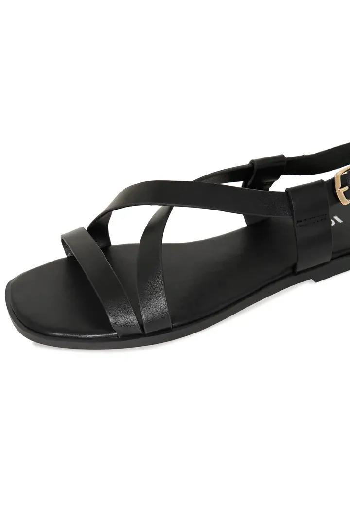 Vera Sandal (Black) - Image 2