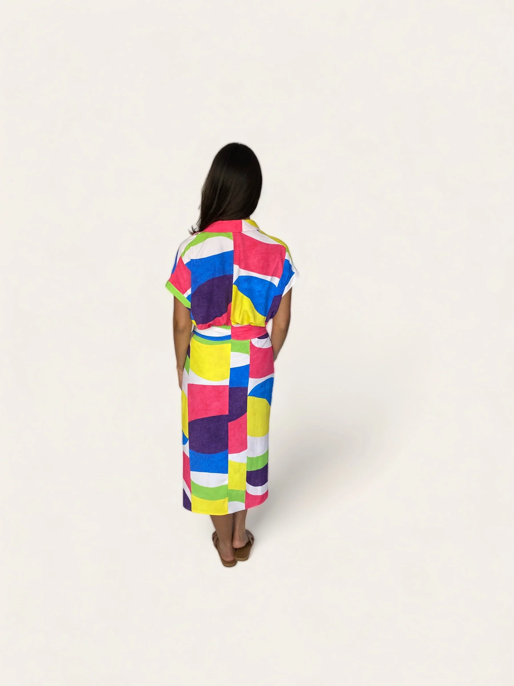 VERA SLEEVELESS SHIRT DRESS (WAVEY/MULTICOLOUR) - Image 2