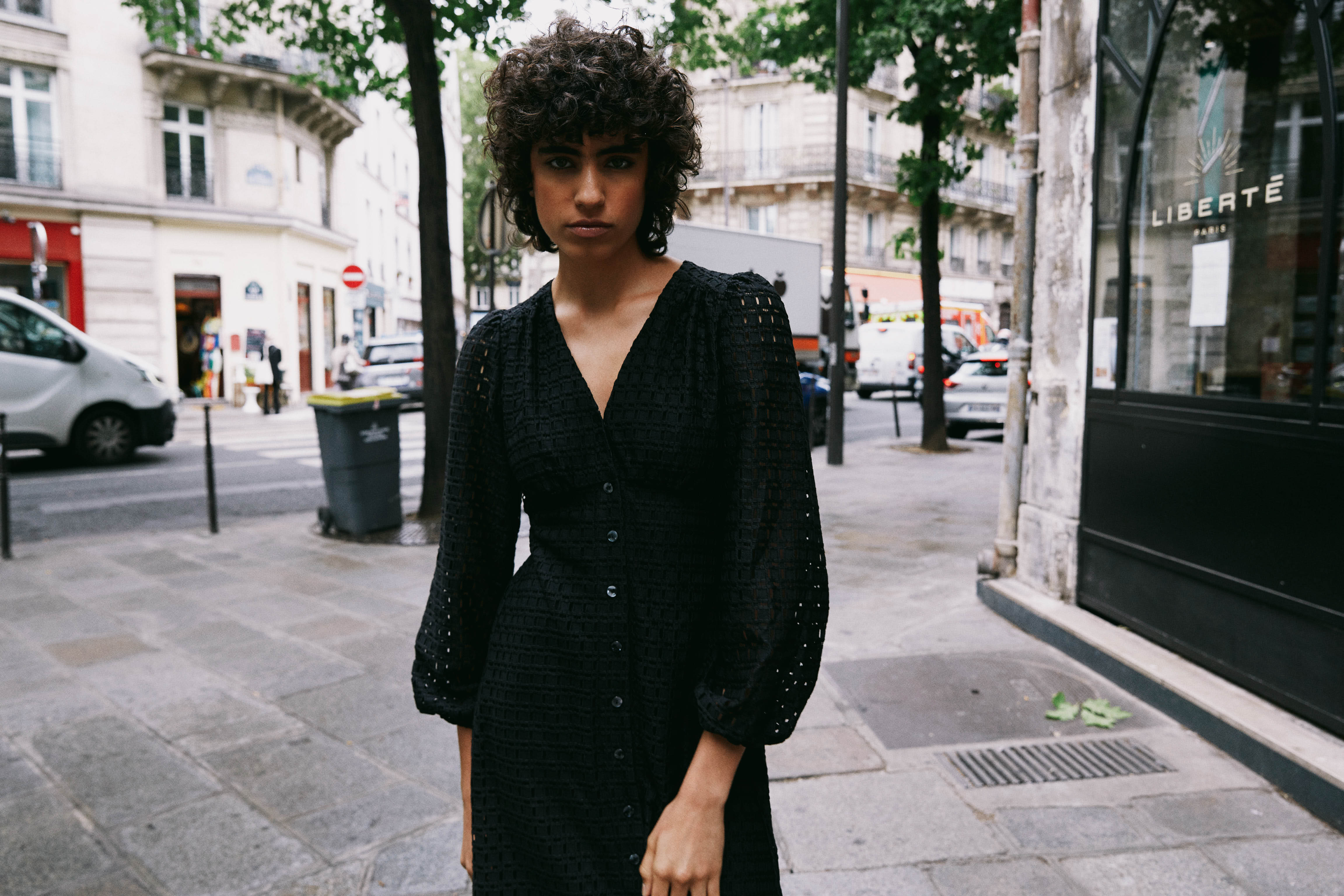 WENDY BUTTON DOWN DRESS (BLACK) - Image 2