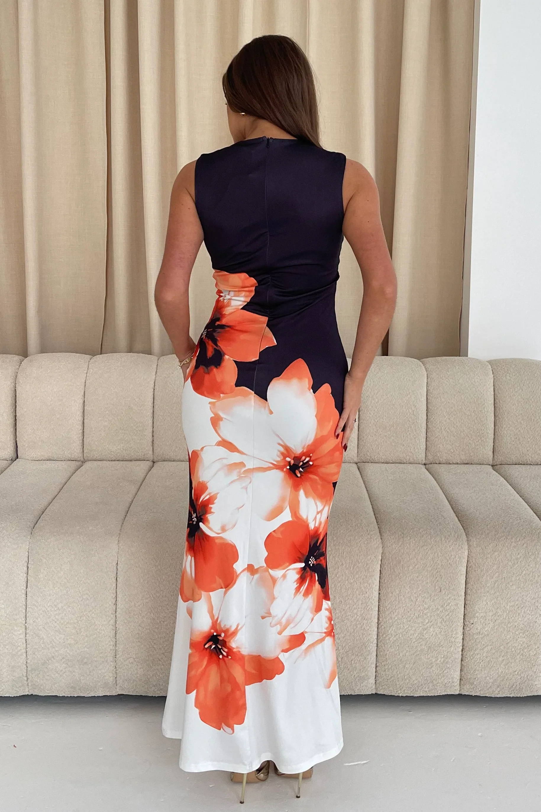 Wilhelmina Sleeveless Maxi Dress (Floral) - Image 6