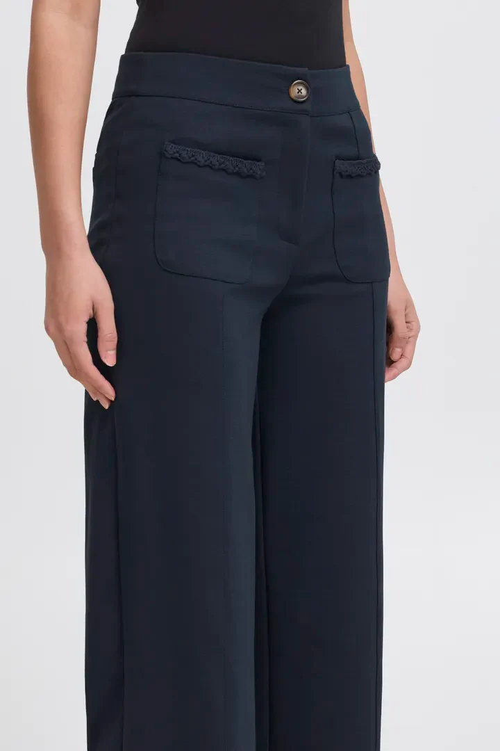 Yvonne Cropped Pants (Total Eclipse) - Image 4